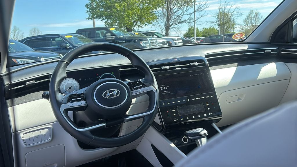 2024 Hyundai TUCSON SEL