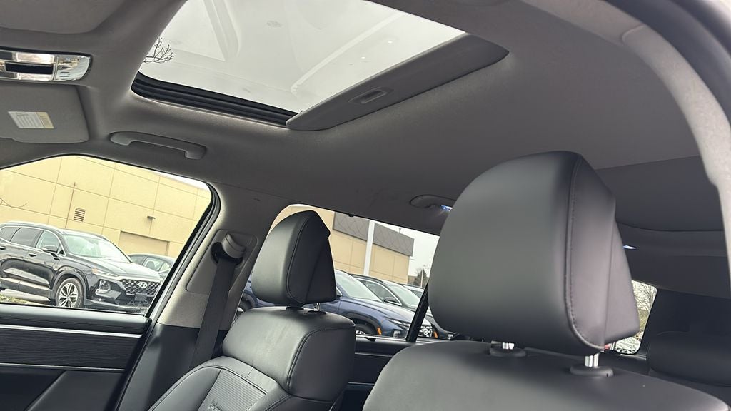 2025 Hyundai SANTA FE HYBRID Limited