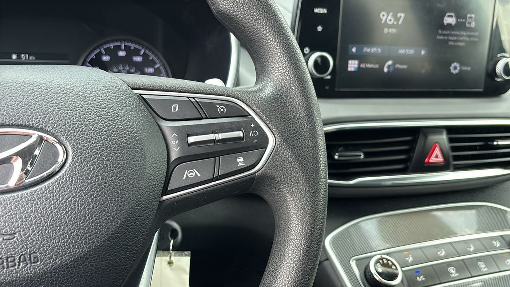 2023 Hyundai SANTA FE SE