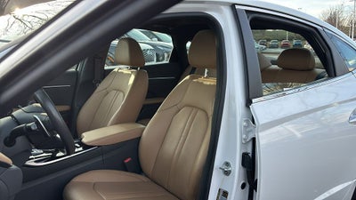 2021 Hyundai SONATA Limited