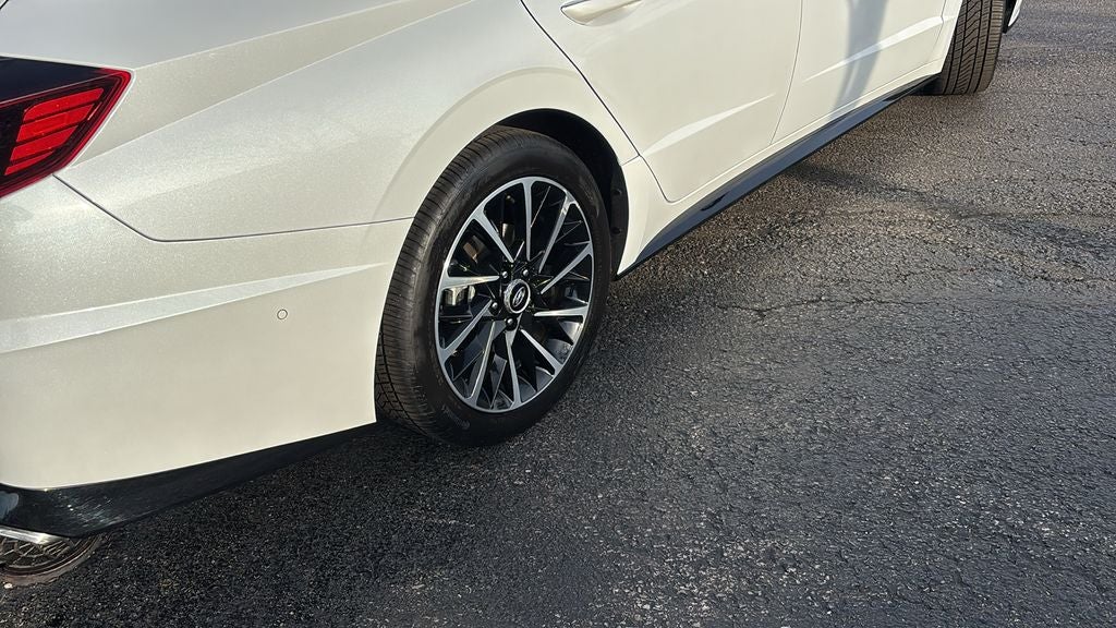 2021 Hyundai SONATA Limited