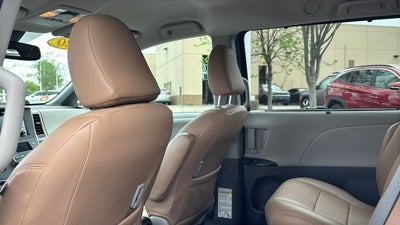 2020 Toyota Sienna LE 8 Passenger