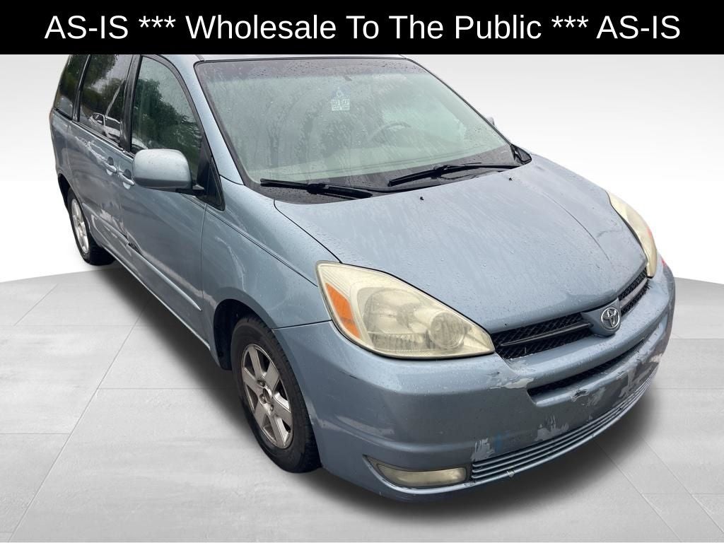 2005 Toyota Sienna's photo
