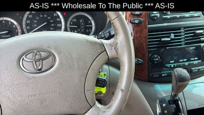 2005 Toyota Sienna XLE