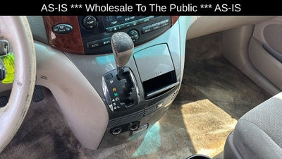 2005 Toyota Sienna XLE