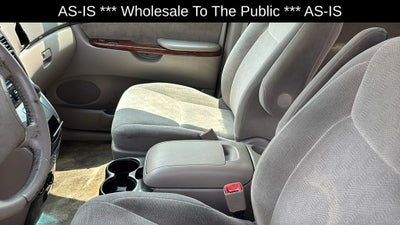 2005 Toyota Sienna XLE
