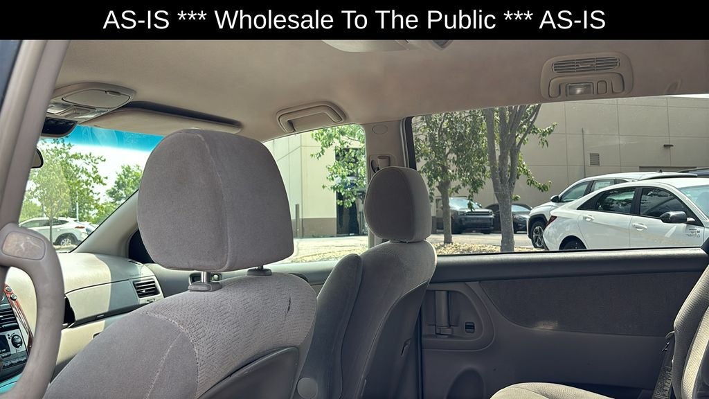 2005 Toyota Sienna XLE