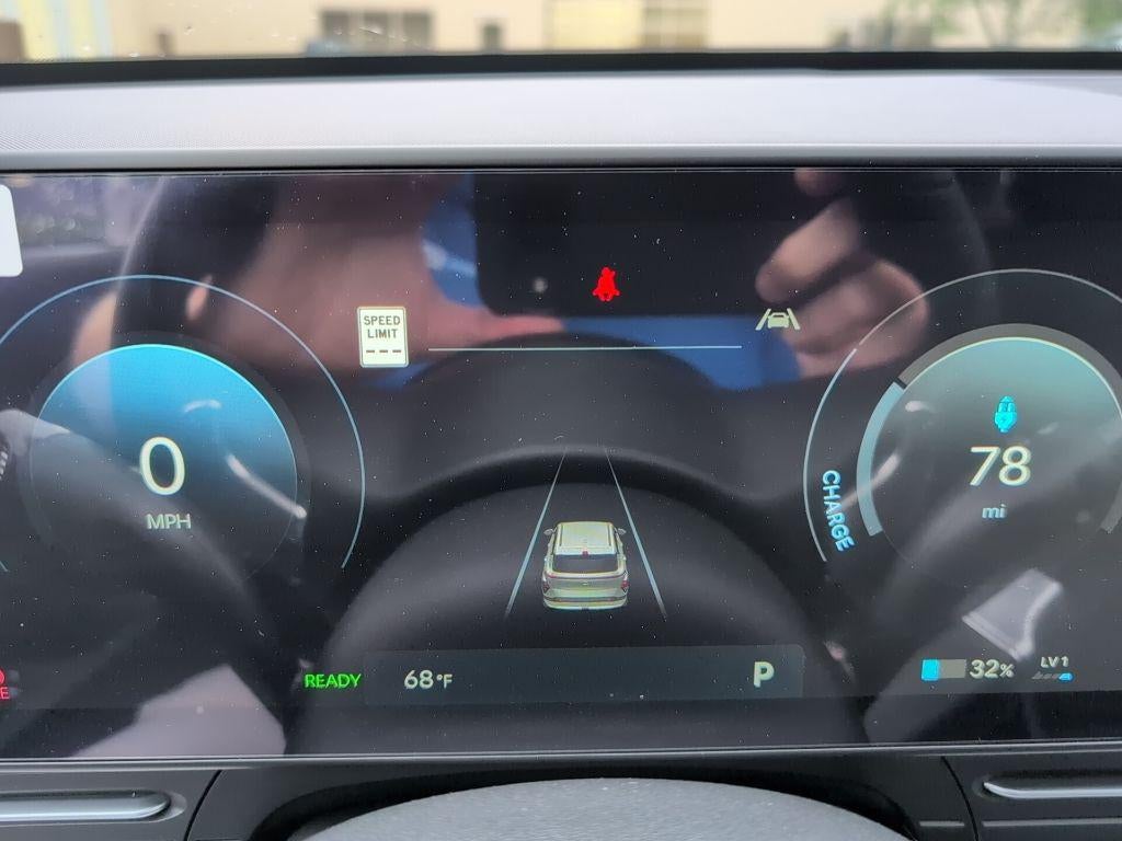 2025 Hyundai KONA ELECTRIC SEL