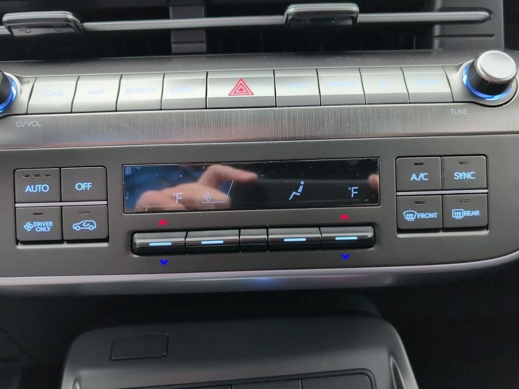 2025 Hyundai KONA ELECTRIC SEL