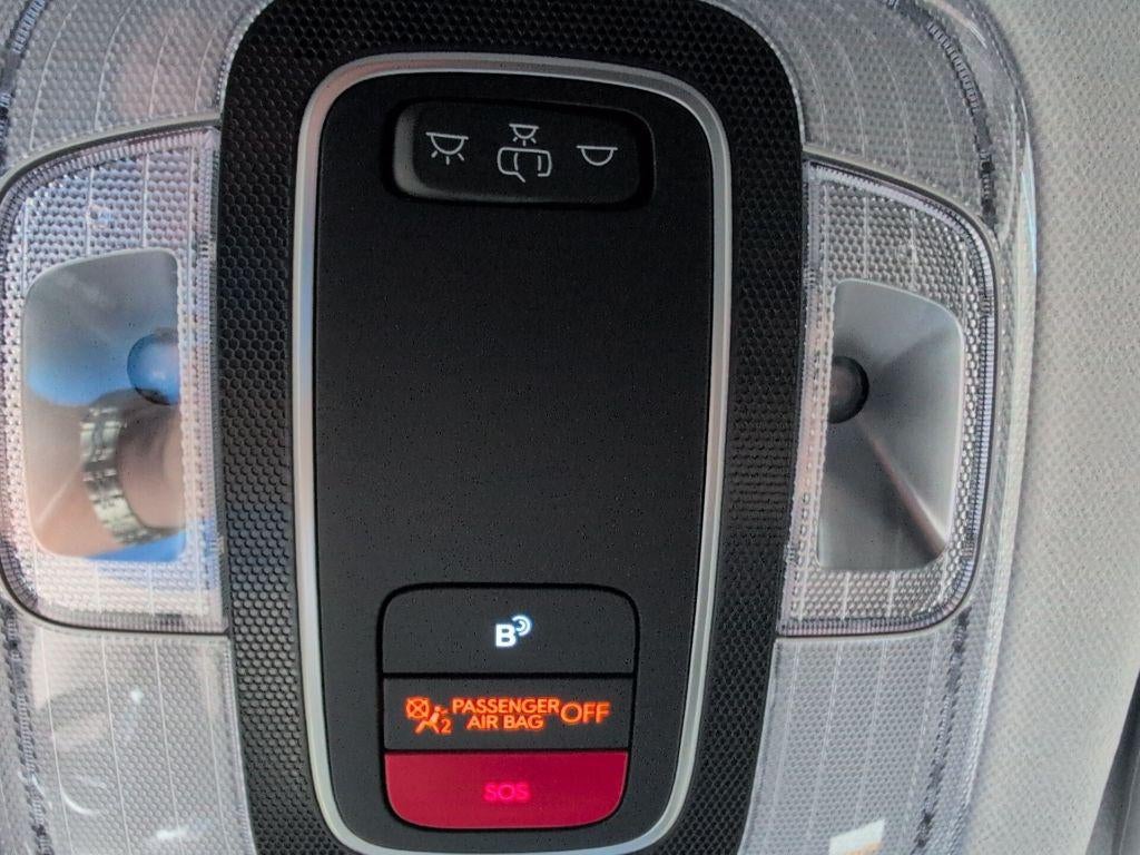 2025 Hyundai KONA ELECTRIC SEL