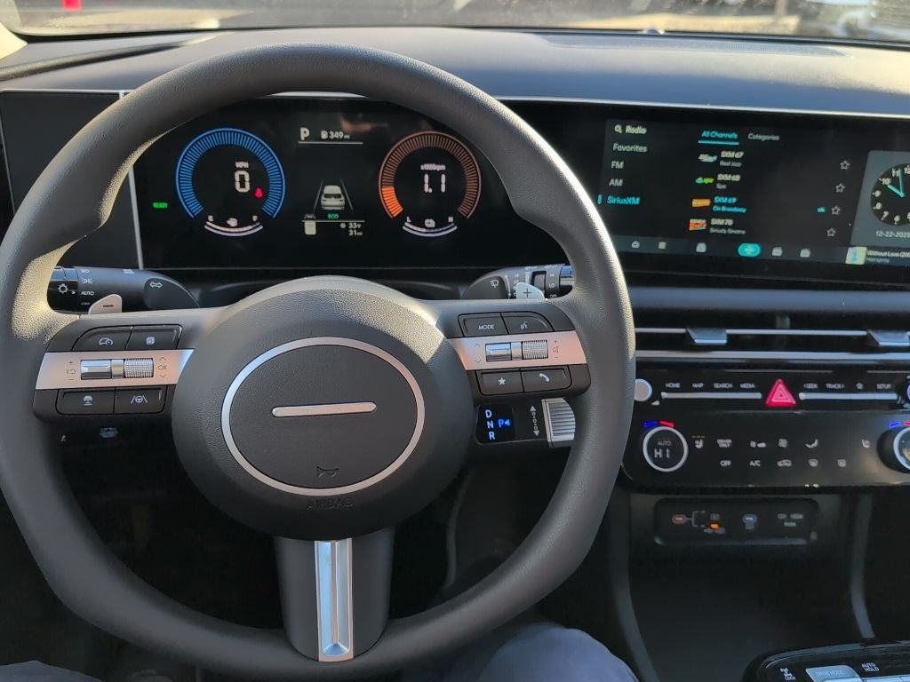 2026 Hyundai TUCSON HYBRID SEL