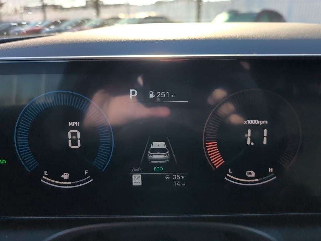 2026 Hyundai TUCSON HYBRID SEL