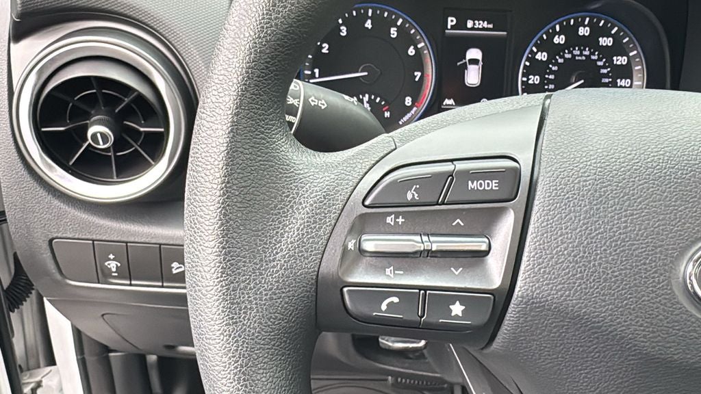 2023 Hyundai KONA SE