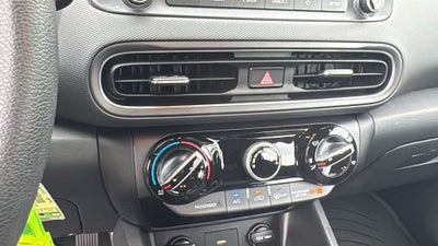 2023 Hyundai KONA SE