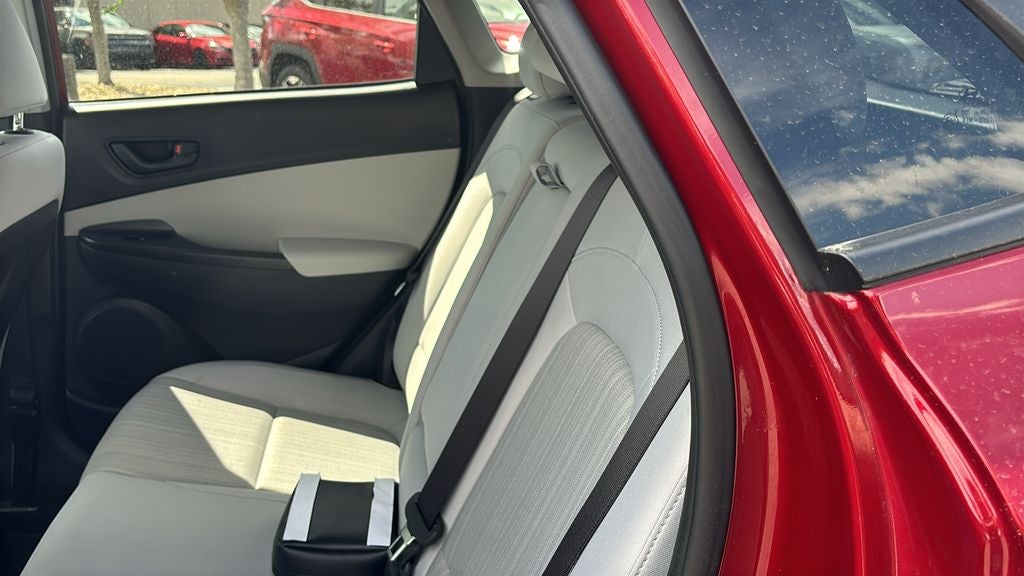 2023 Hyundai KONA SEL