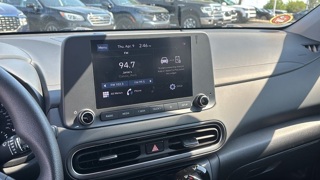 2023 Hyundai KONA SEL