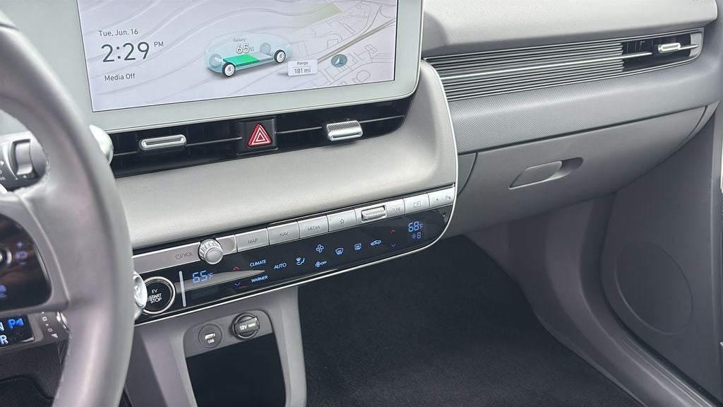 2024 Hyundai IONIQ 5 SE