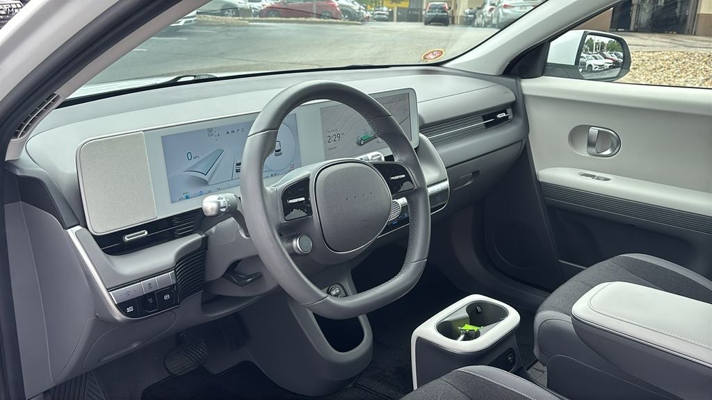 2024 Hyundai IONIQ 5 SE