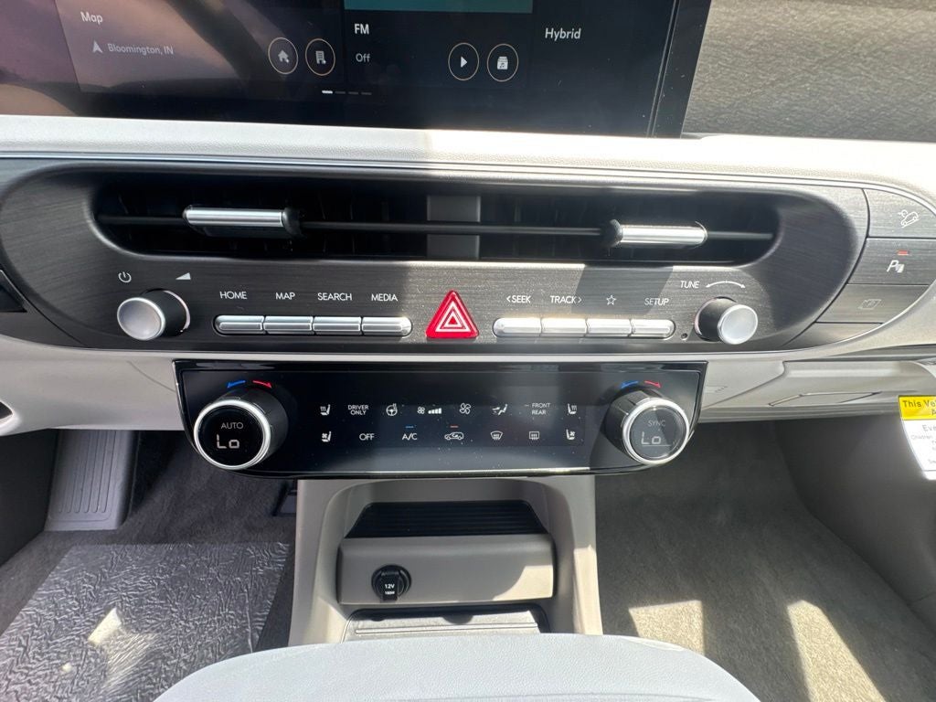 2026 Hyundai PALISADE HYBRID SEL Premium 8 Passenger