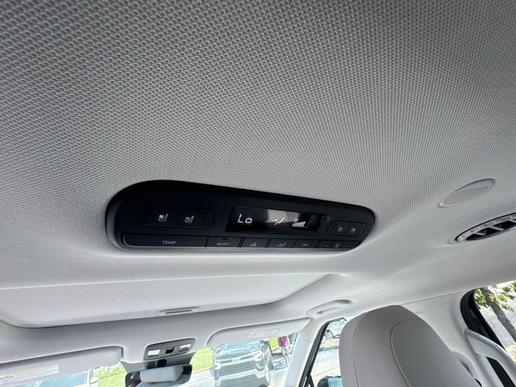 2026 Hyundai PALISADE HYBRID SEL Premium 8 Passenger
