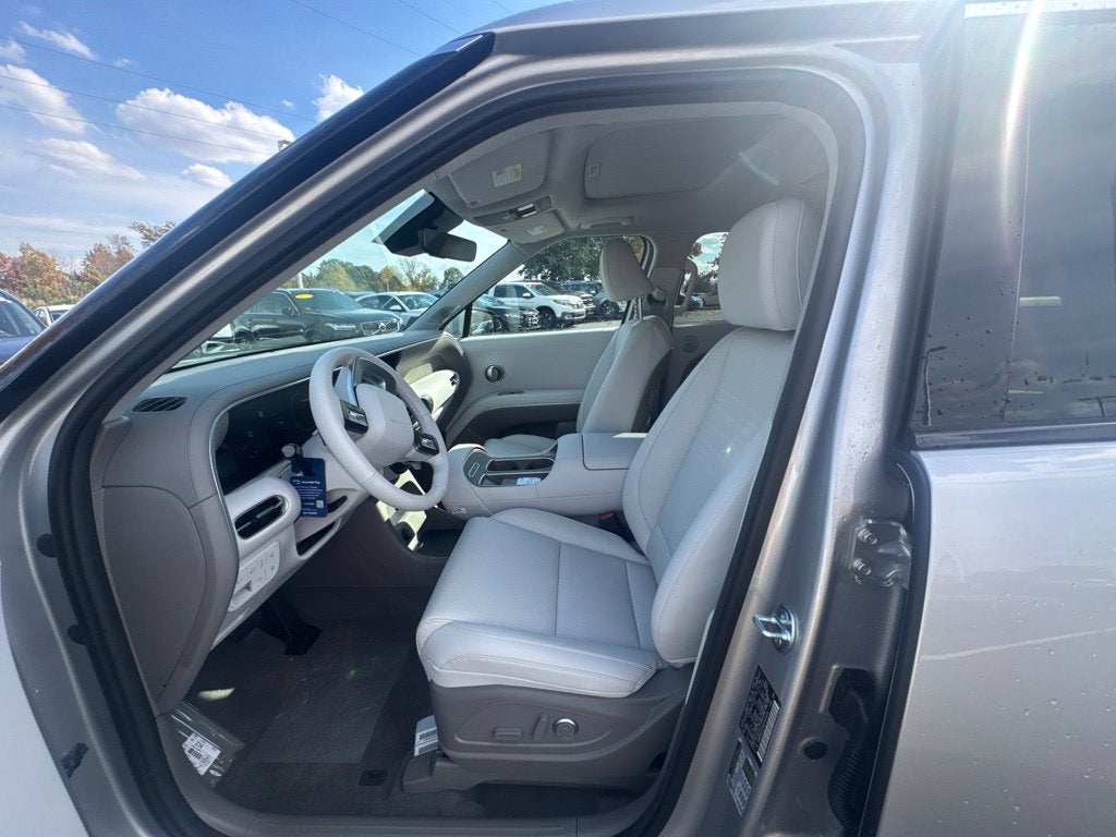 2027 Hyundai PALISADE SEL 7 Passenger