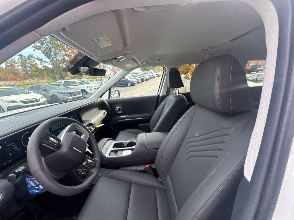 2027 Hyundai PALISADE SEL 7 Passenger