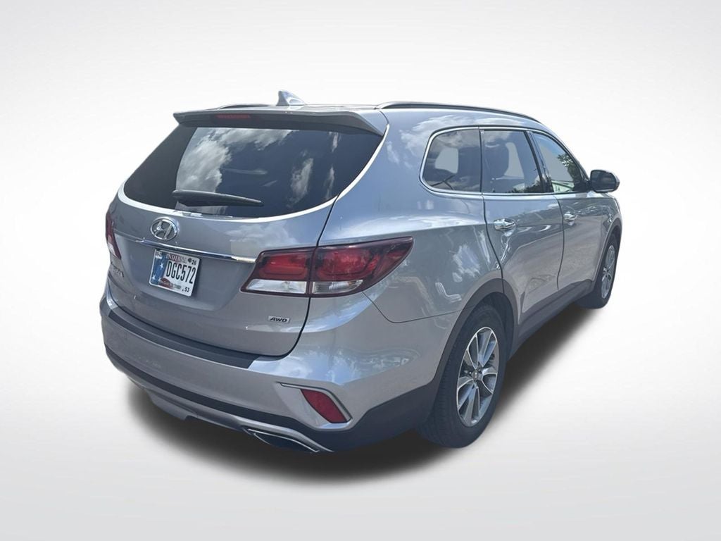 2018 Hyundai SANTA FE SE