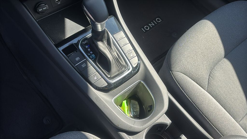 2022 Hyundai IONIQ HYBRID SE