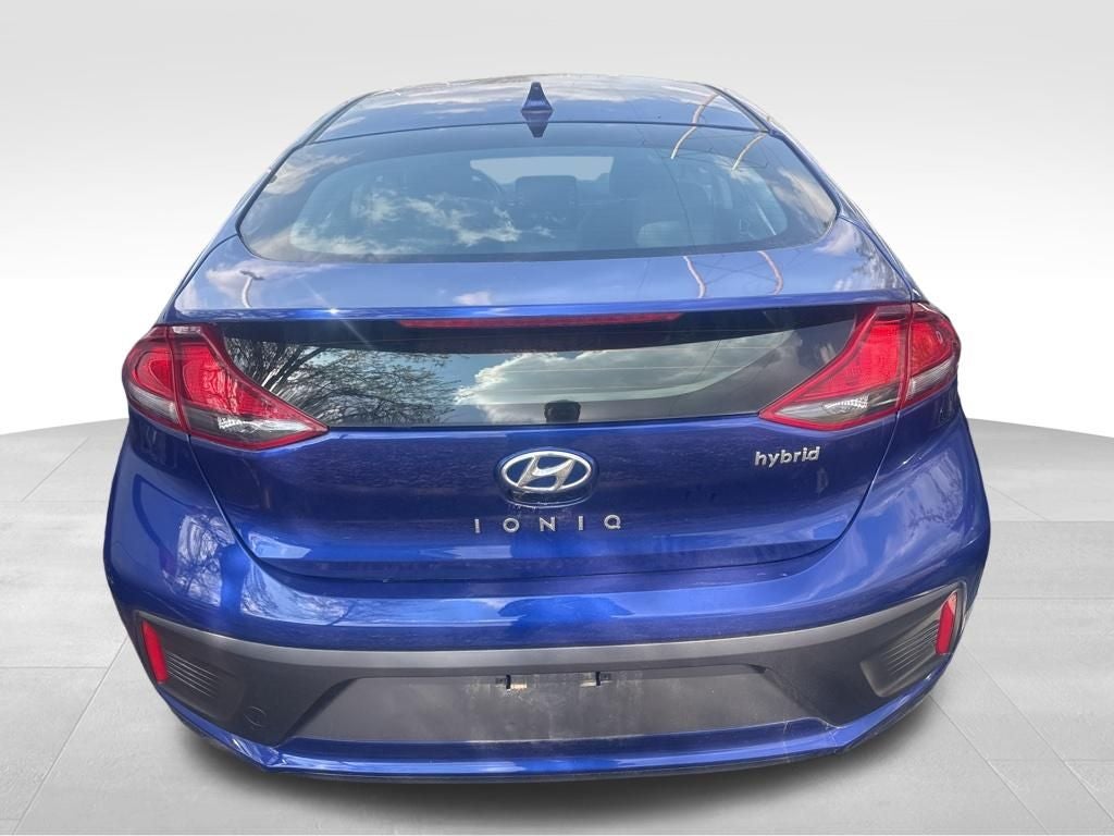 2022 Hyundai IONIQ HYBRID SE