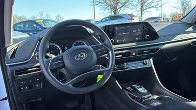 2023 Hyundai SONATA SE