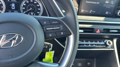 2023 Hyundai SONATA SE