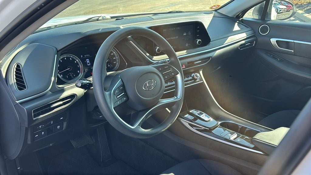 2023 Hyundai SONATA SE