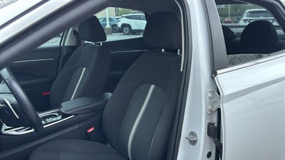 2023 Hyundai SONATA HYBRID SEL