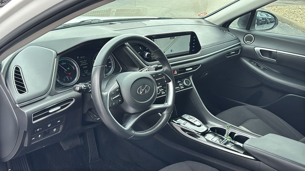 2023 Hyundai SONATA HYBRID SEL