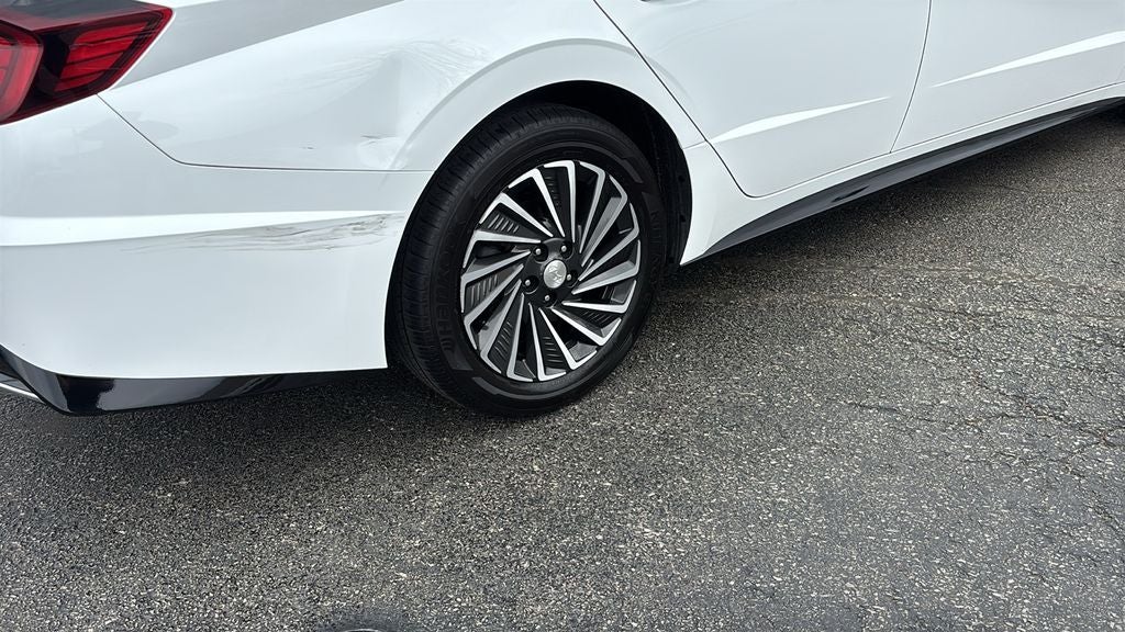 2023 Hyundai SONATA HYBRID SEL