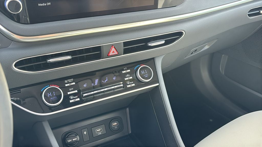 2023 Hyundai SONATA HYBRID SEL