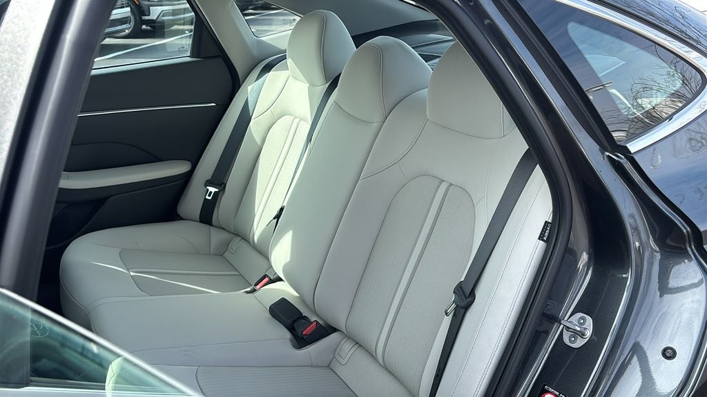 2023 Hyundai SONATA HYBRID SEL