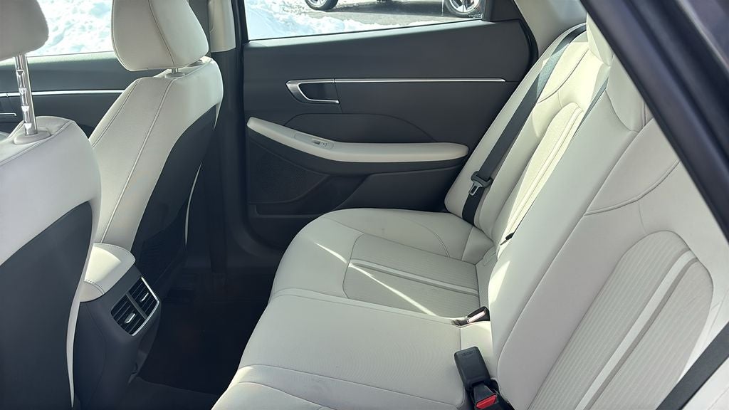 2023 Hyundai SONATA HYBRID SEL