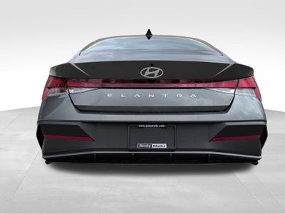 2026 Hyundai ELANTRA SE