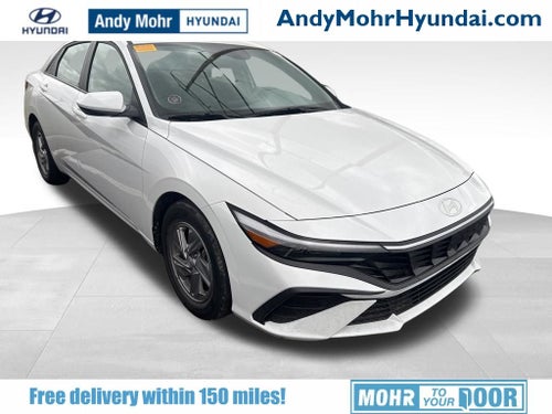 2024 Hyundai ELANTRA SE