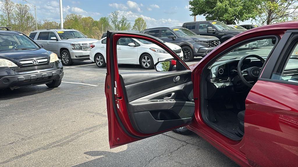 2024 Hyundai ELANTRA HYBRID Blue