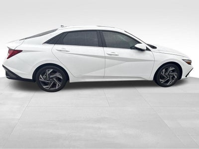 2025 Hyundai ELANTRA HYBRID Limited