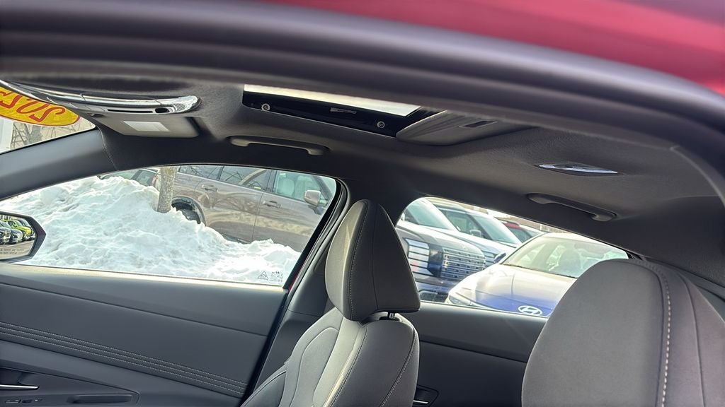 2025 Hyundai ELANTRA SEL Convenience