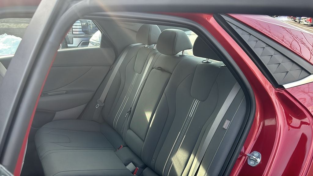 2025 Hyundai ELANTRA SEL Convenience