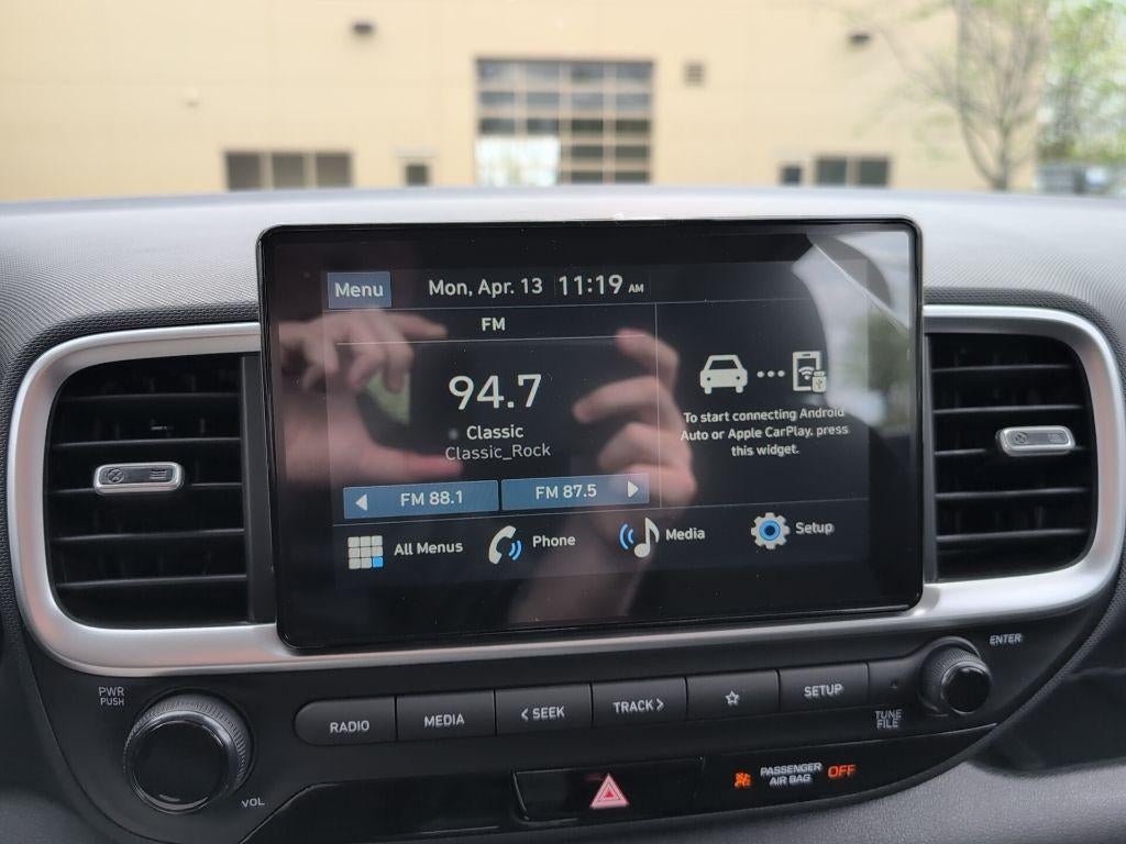 2026 Hyundai VENUE SE