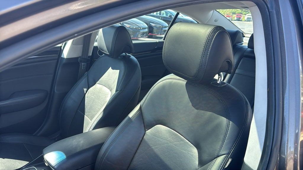 2014 Kia Cadenza Premium