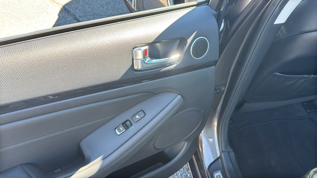 2014 Kia Cadenza Premium