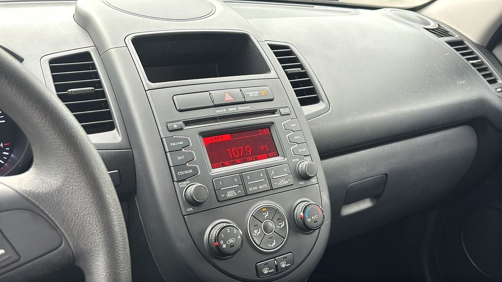 2013 Kia Soul Base