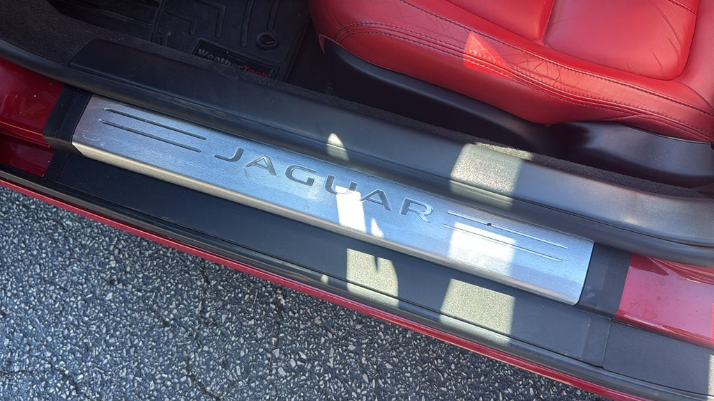2014 Jaguar F-TYPE Base