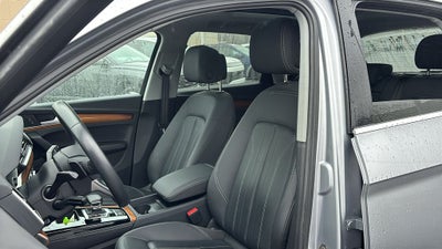 2023 Audi Q5 45 S line Premium quattro